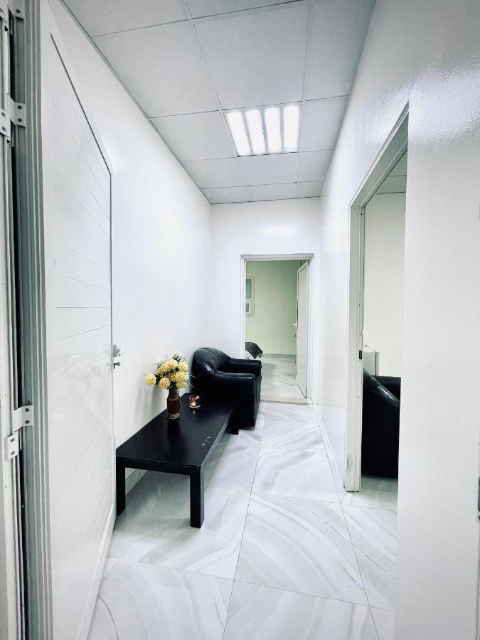 Private 2Bedroom Villa With T&B And Kitchenette Near Abu Dhabi International Airport Exteriér fotografie